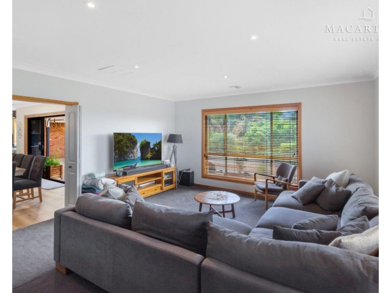 5 Melville Place, Tatton NSW 2650