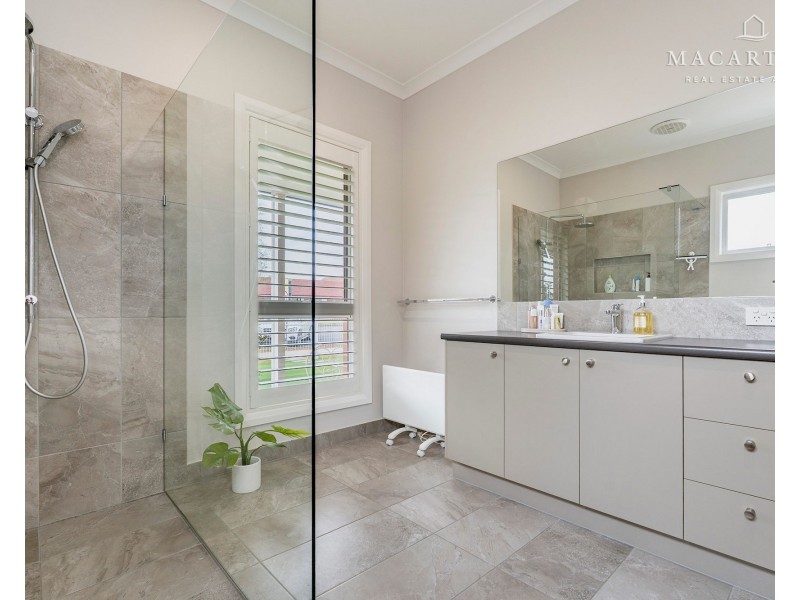 7 Matthews Street, Lockhart NSW 2656