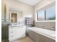 7 Matthews Street, Lockhart NSW 2656