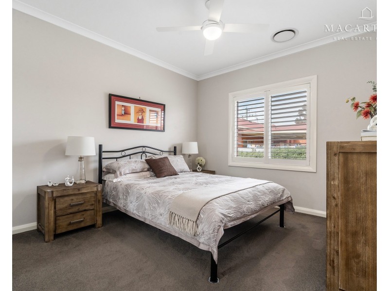 7 Matthews Street, Lockhart NSW 2656