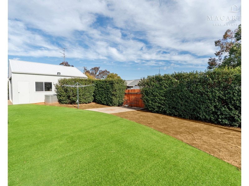 7 Matthews Street, Lockhart NSW 2656