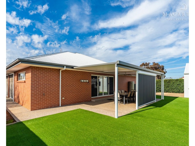 7 Matthews Street, Lockhart NSW 2656