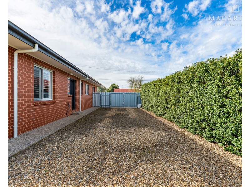 7 Matthews Street, Lockhart NSW 2656