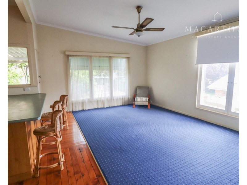 34 Rudd Street, Wagga Wagga NSW 2650