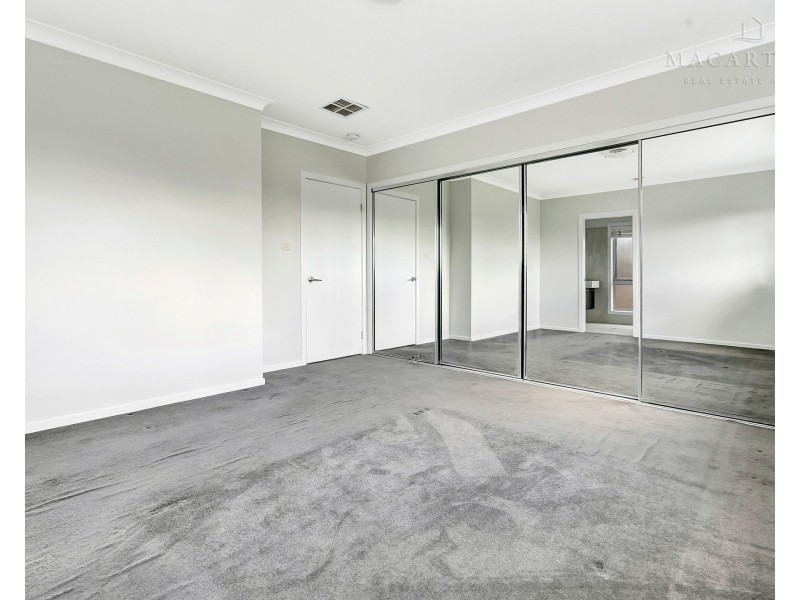 57 Strickland Drive, Boorooma NSW 2650
