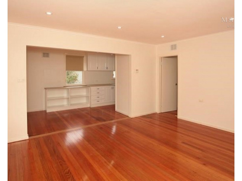 22 Hunter Street, Mount Austin NSW 2650
