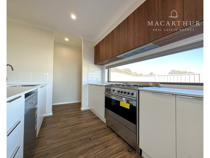 26 Nolan Street, Lloyd NSW 2650