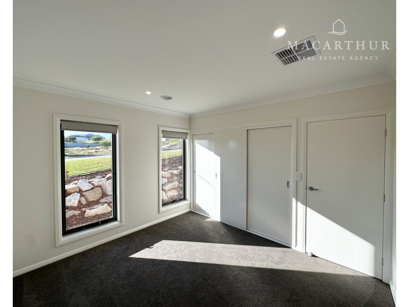 26 Nolan Street, Lloyd NSW 2650