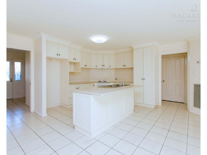 50 Mima Street, Glenfield Park NSW 2650
