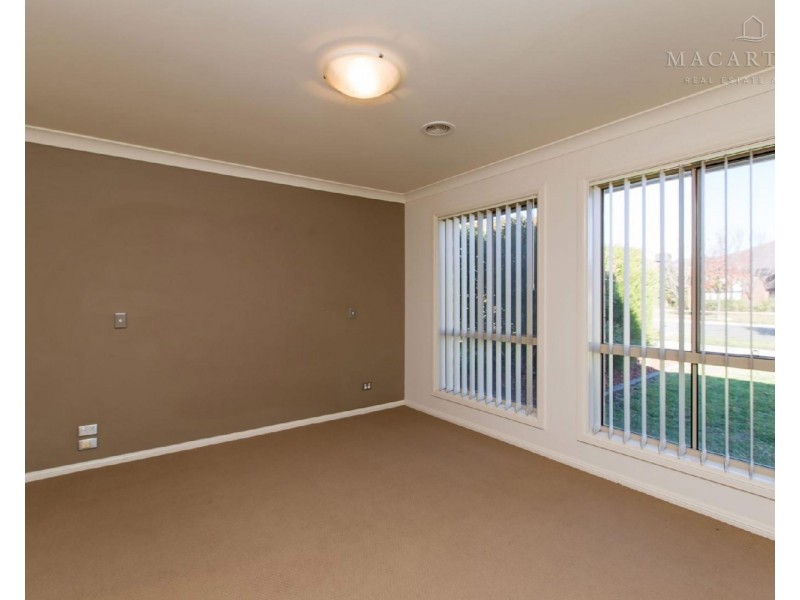 50 Mima Street, Glenfield Park NSW 2650