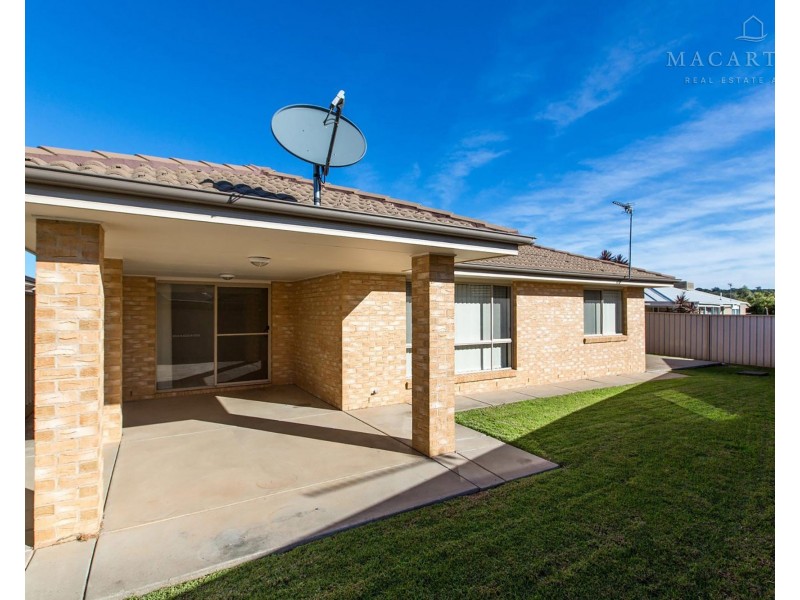 50 Mima Street, Glenfield Park NSW 2650