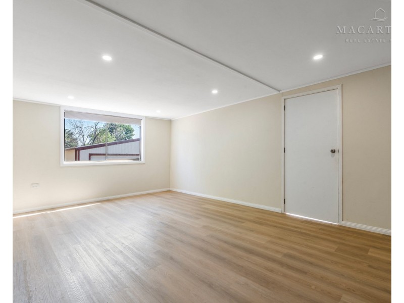 241 Fernleigh Road, Ashmont NSW 2650