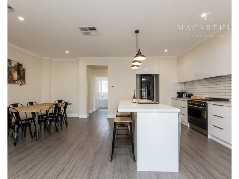 11A Day Street, Wagga Wagga NSW 2650