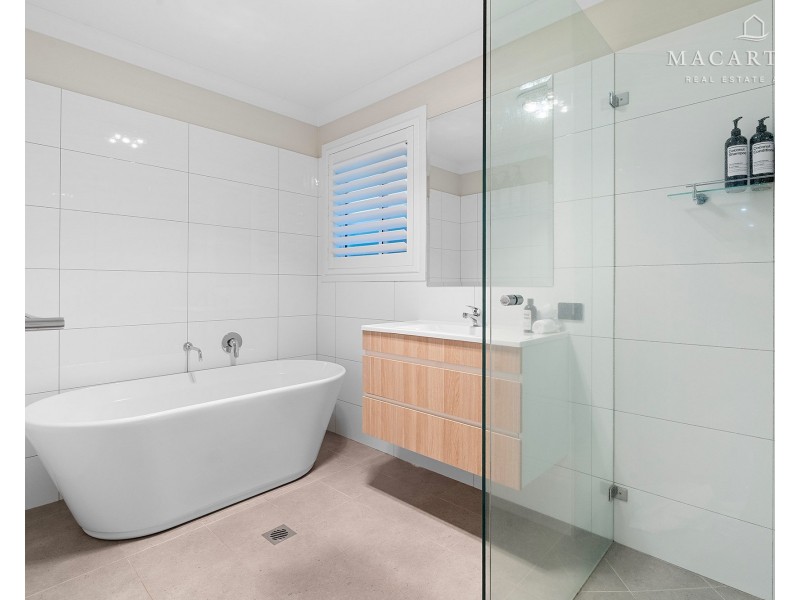 17 Thane Court, Lloyd NSW 2650