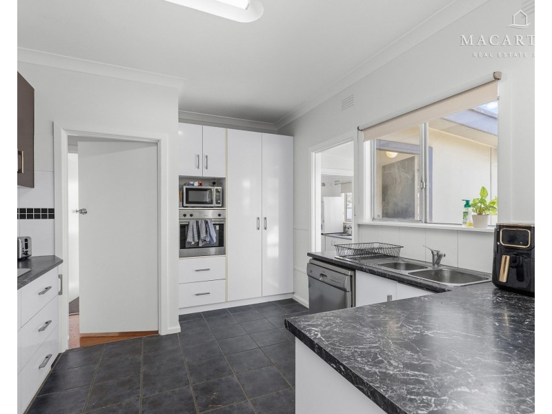 113 Meadow Street, Kooringal NSW 2650