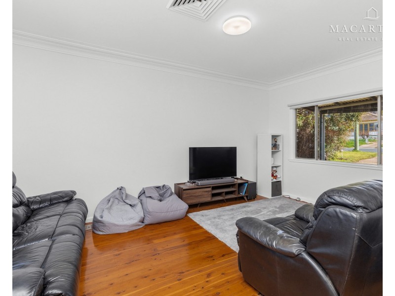 113 Meadow Street, Kooringal NSW 2650