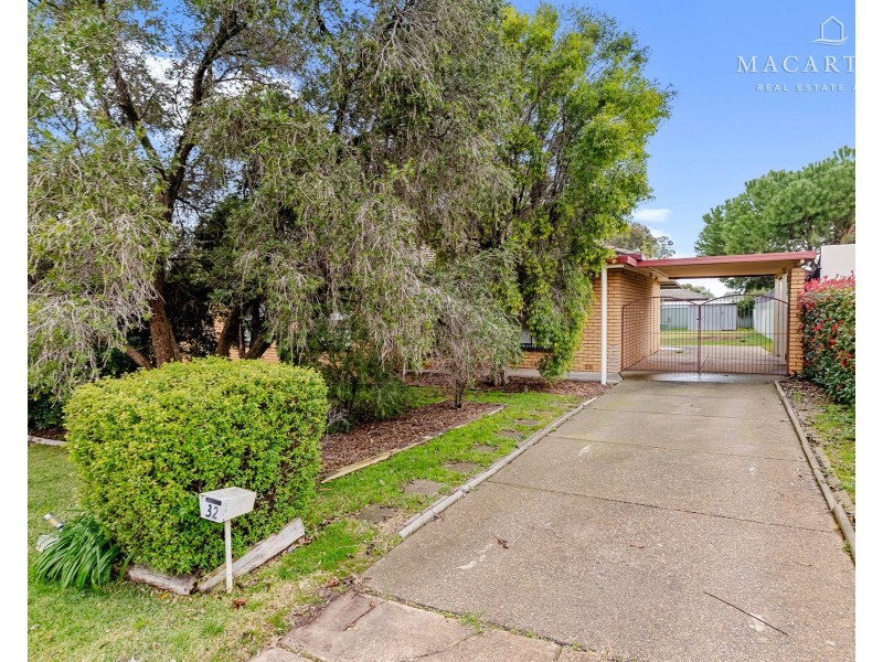 32 Cox Avenue, Forest Hill NSW 2651