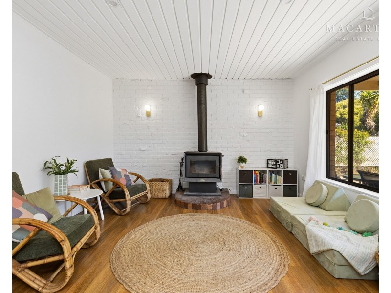 25 Willow Street, Kooringal NSW 2650