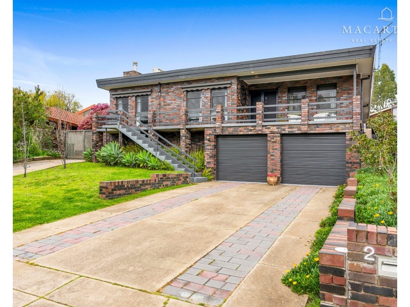 2 Macintosh Place, Kooringal NSW 2650