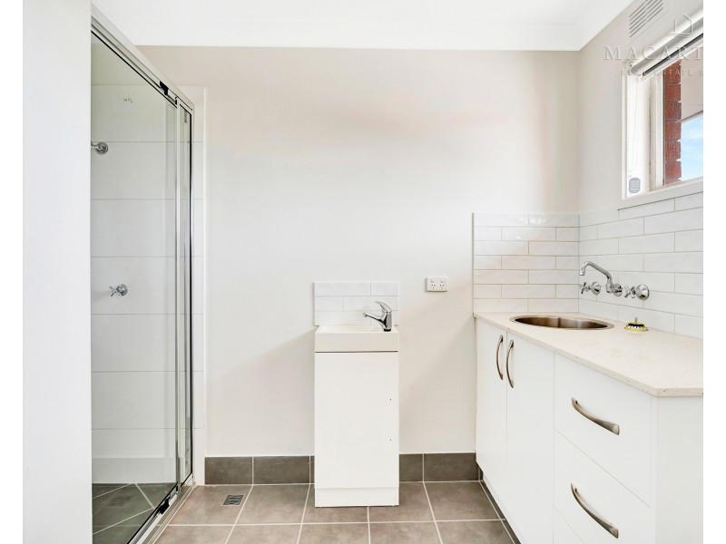 3/80 Fay Avenue, Kooringal NSW 2650