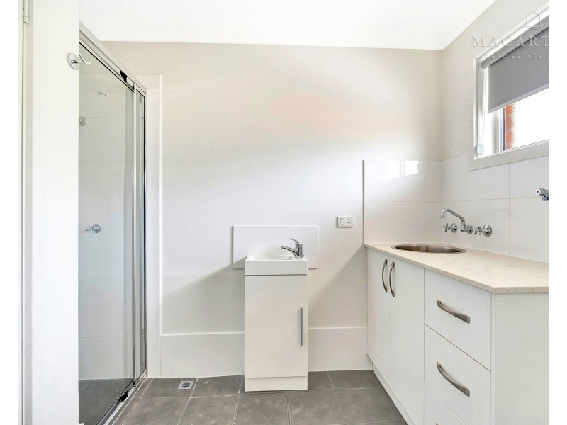 4/80 Fay Avenue, Kooringal NSW 2650