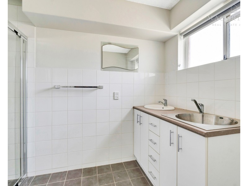 6/80 Fay Avenue, Kooringal NSW 2650