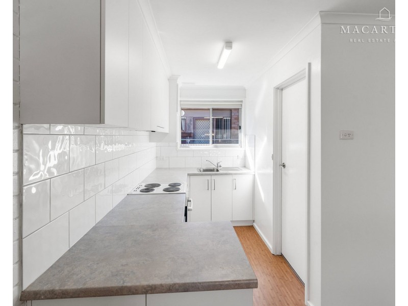 1/31-33 Lampe Avenue, Wagga Wagga NSW 2650