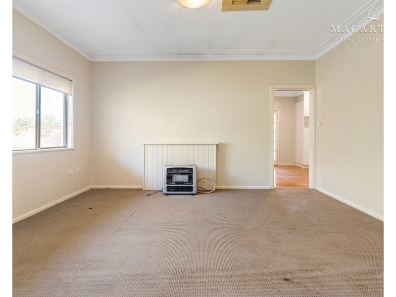 2A Cullen Road, Wagga Wagga NSW 2650
