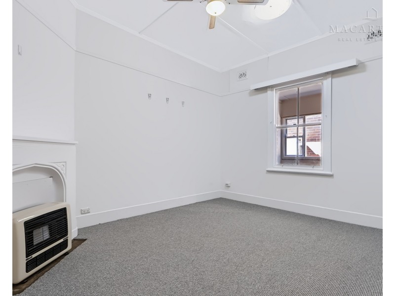 23 Gossett Street, Wagga Wagga NSW 2650
