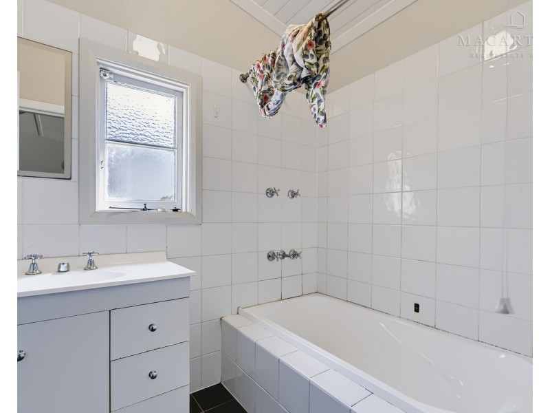 23 Gossett Street, Wagga Wagga NSW 2650