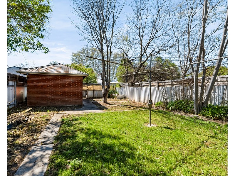 23 Gossett Street, Wagga Wagga NSW 2650