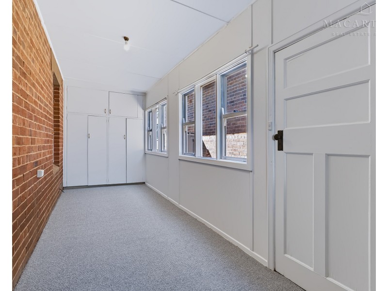 23 Gossett Street, Wagga Wagga NSW 2650