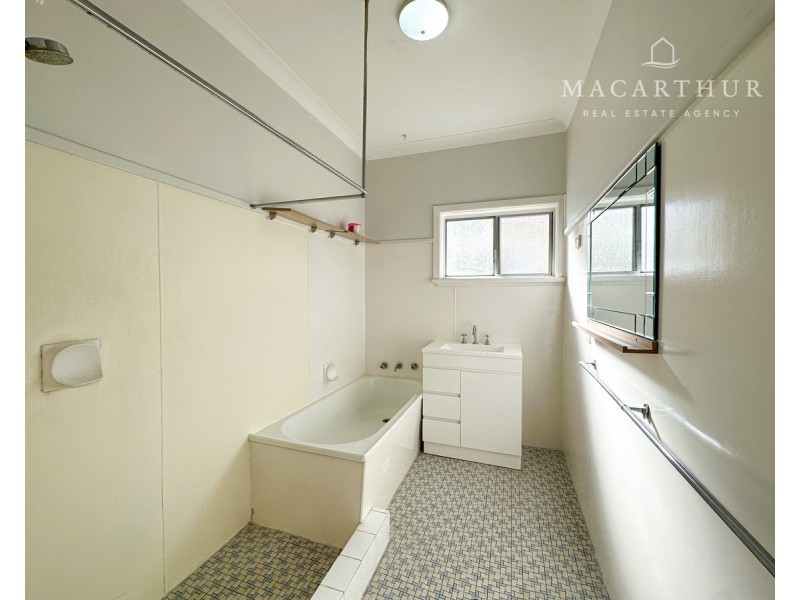 502 Kooringal Road, Kooringal NSW 2650