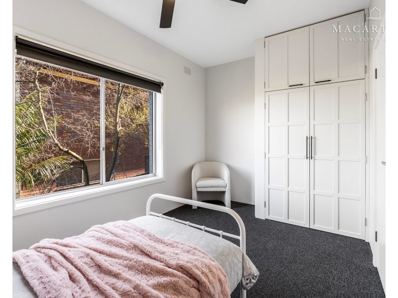 11 Bellevue Parade, Kooringal NSW 2650