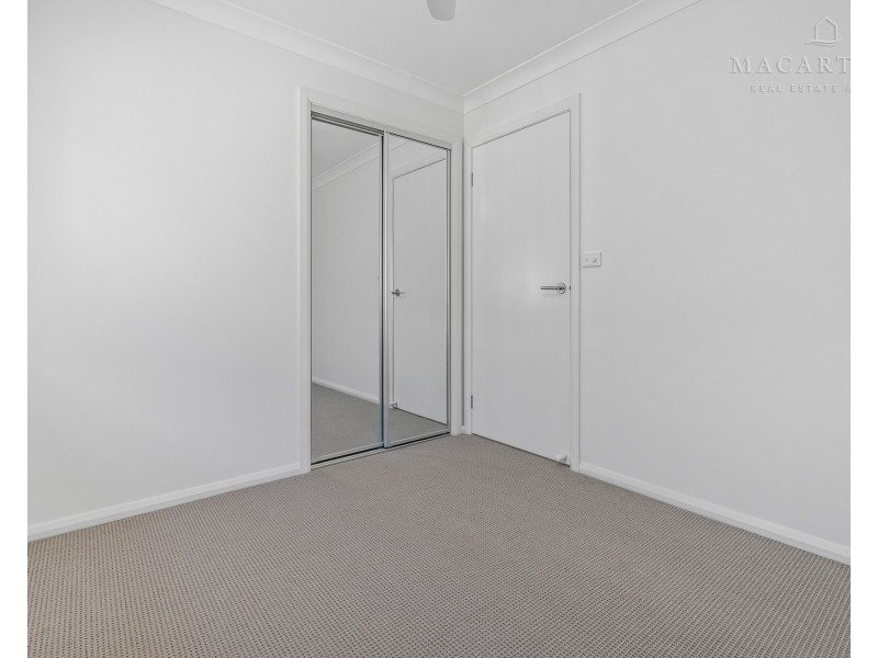 2/35 Gibson Street, Boorooma NSW 2650
