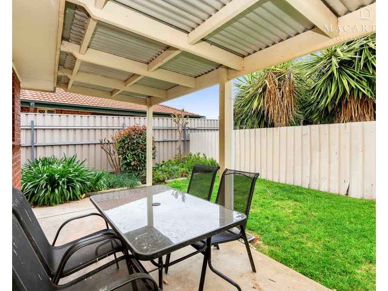 1/4 Nunkeri Street, Glenfield Park NSW 2650