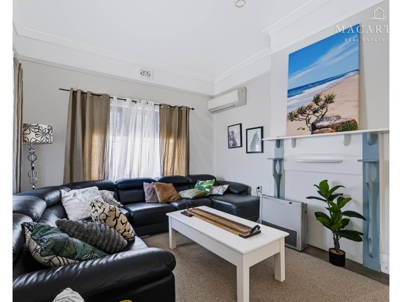 6 & 8 Darlow Street, Wagga Wagga NSW 2650