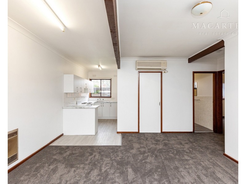 2/12 Marloo Crescent, Kooringal NSW 2650