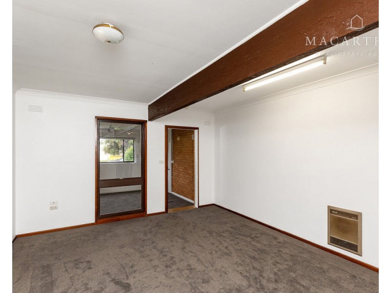 2/12 Marloo Crescent, Kooringal NSW 2650
