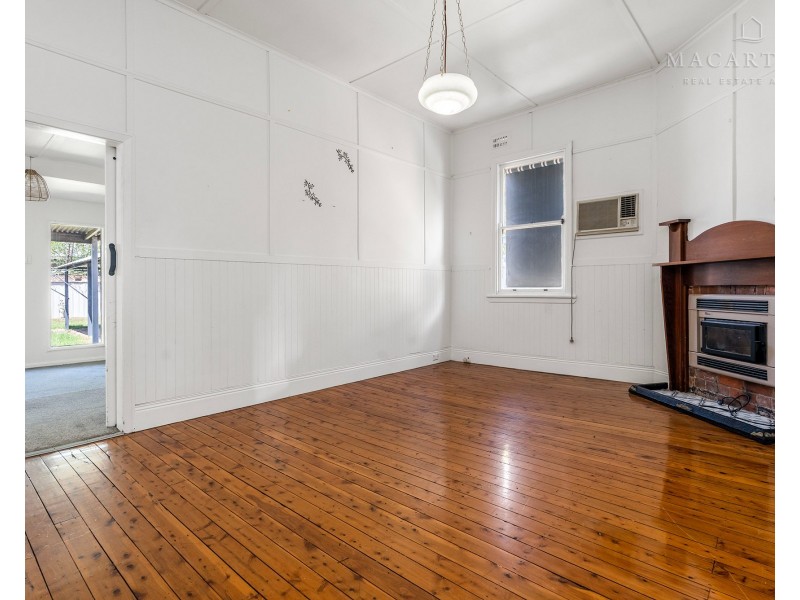 10 Travers Street, Wagga Wagga NSW 2650