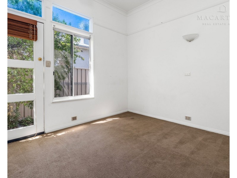 10 Travers Street, Wagga Wagga NSW 2650