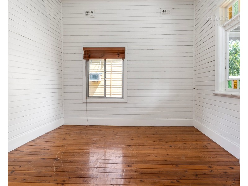10 Travers Street, Wagga Wagga NSW 2650