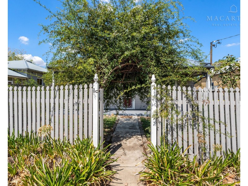 10 Travers Street, Wagga Wagga NSW 2650