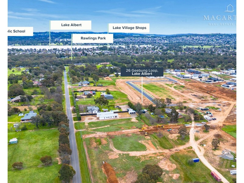 26 Geebung Loop, Lake Albert NSW 2650
