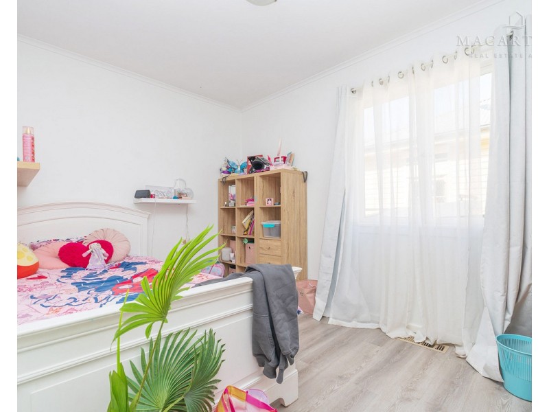 34 Gilmore Avenue, Mount Austin NSW 2650