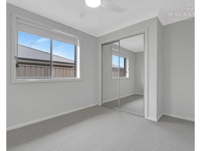 1/33 Gibson Street, Boorooma NSW 2650