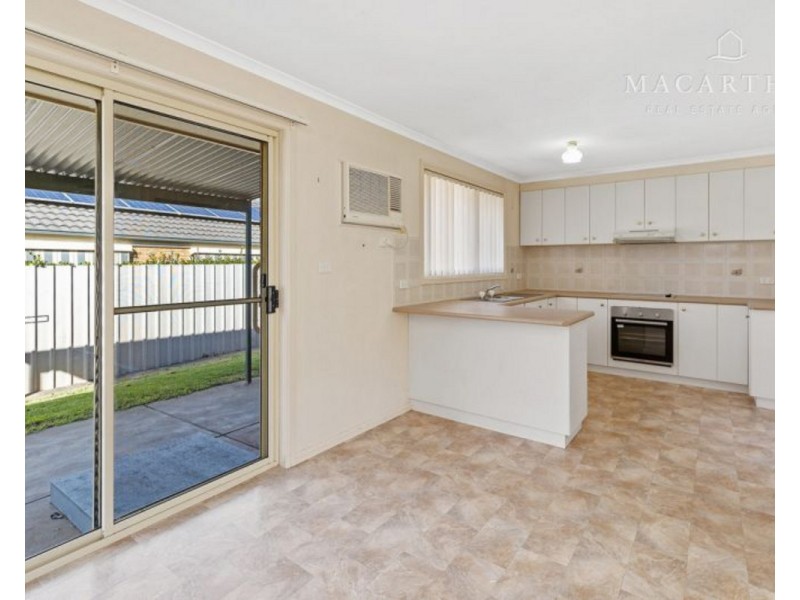 1/15 Yeomans Place, Kooringal NSW 2650