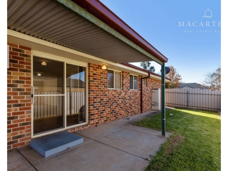 1/15 Yeomans Place, Kooringal NSW 2650