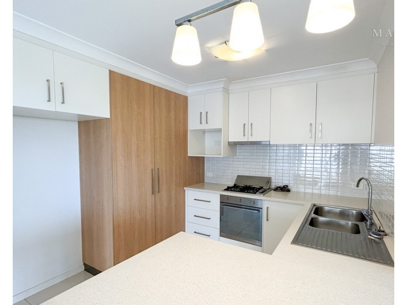 3/15 Murndal Place, Bourkelands NSW 2650