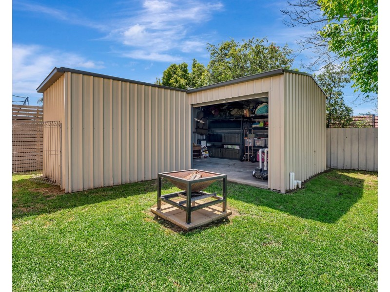18 Gidgee Place, Glenfield Park NSW 2650
